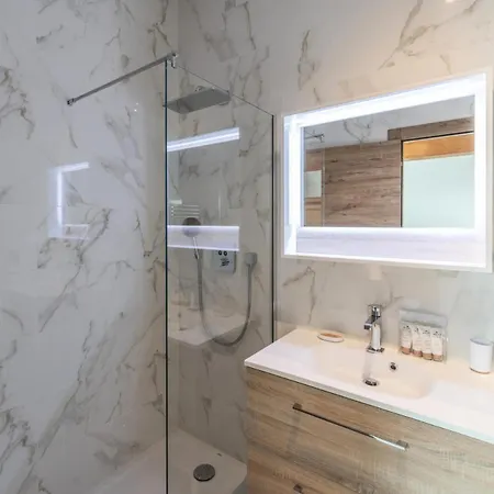 Apartment Chalet De L'ourse - 4 Pieces Pour 6 Personnes 294 Courchevel